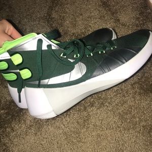 Nike Shoes - 2015 Women’s Hyperdunk basketball shoes Nike Shoes - 2015 Women’s Hyperdunk basketball shoes